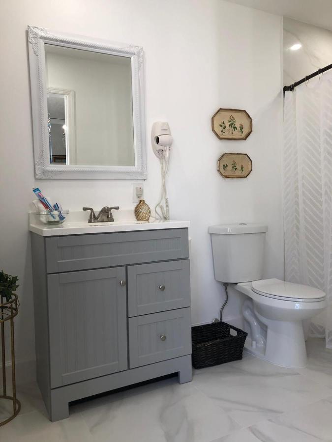 Comfy And Spacious Suite With Free Parking Miami Ngoại thất bức ảnh